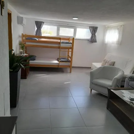 Harfa 3 Apartment *