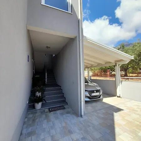 Harfa 3 Apartamento Orebić